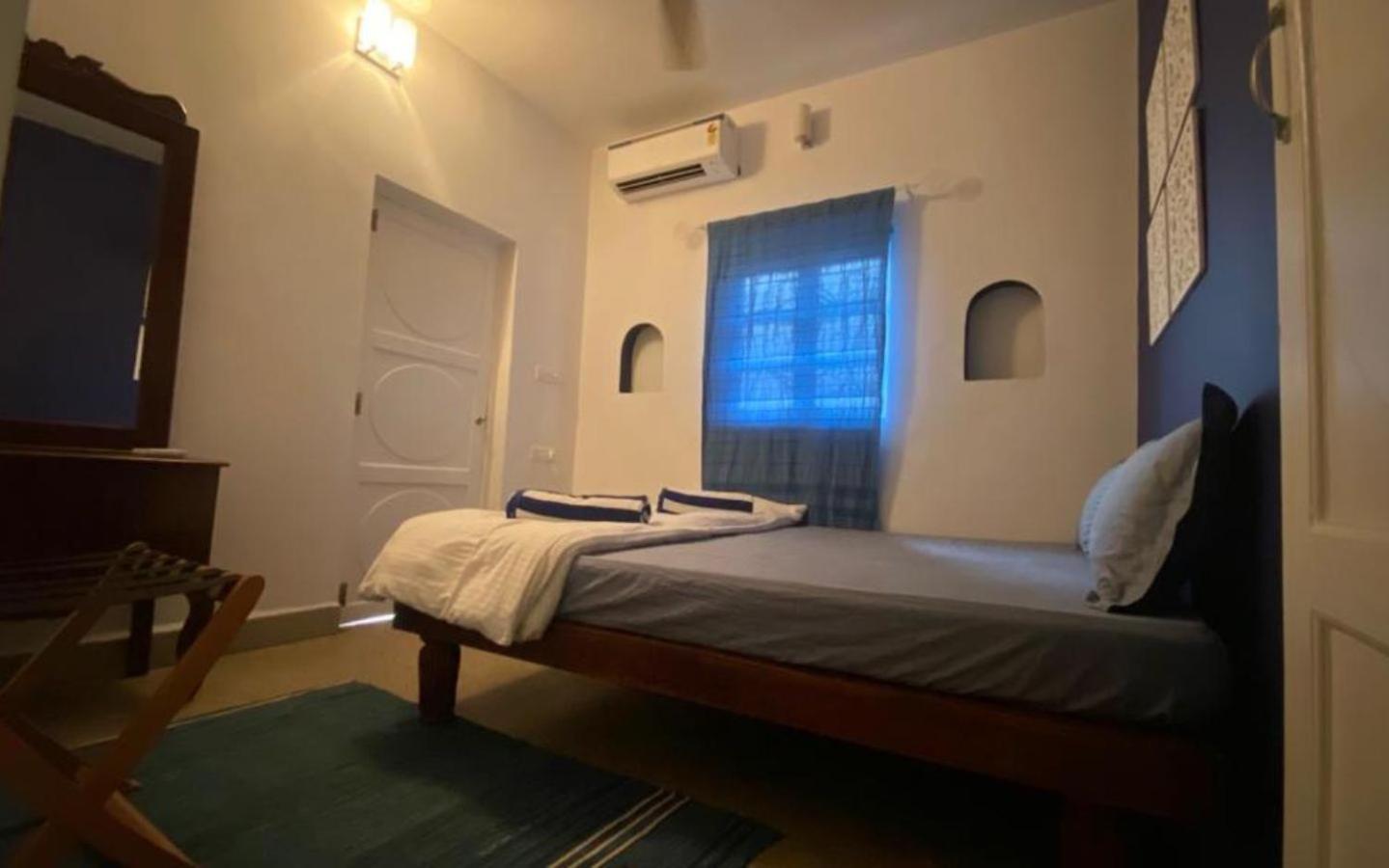 Village Susegat Beach Resort Morjim Kamer foto