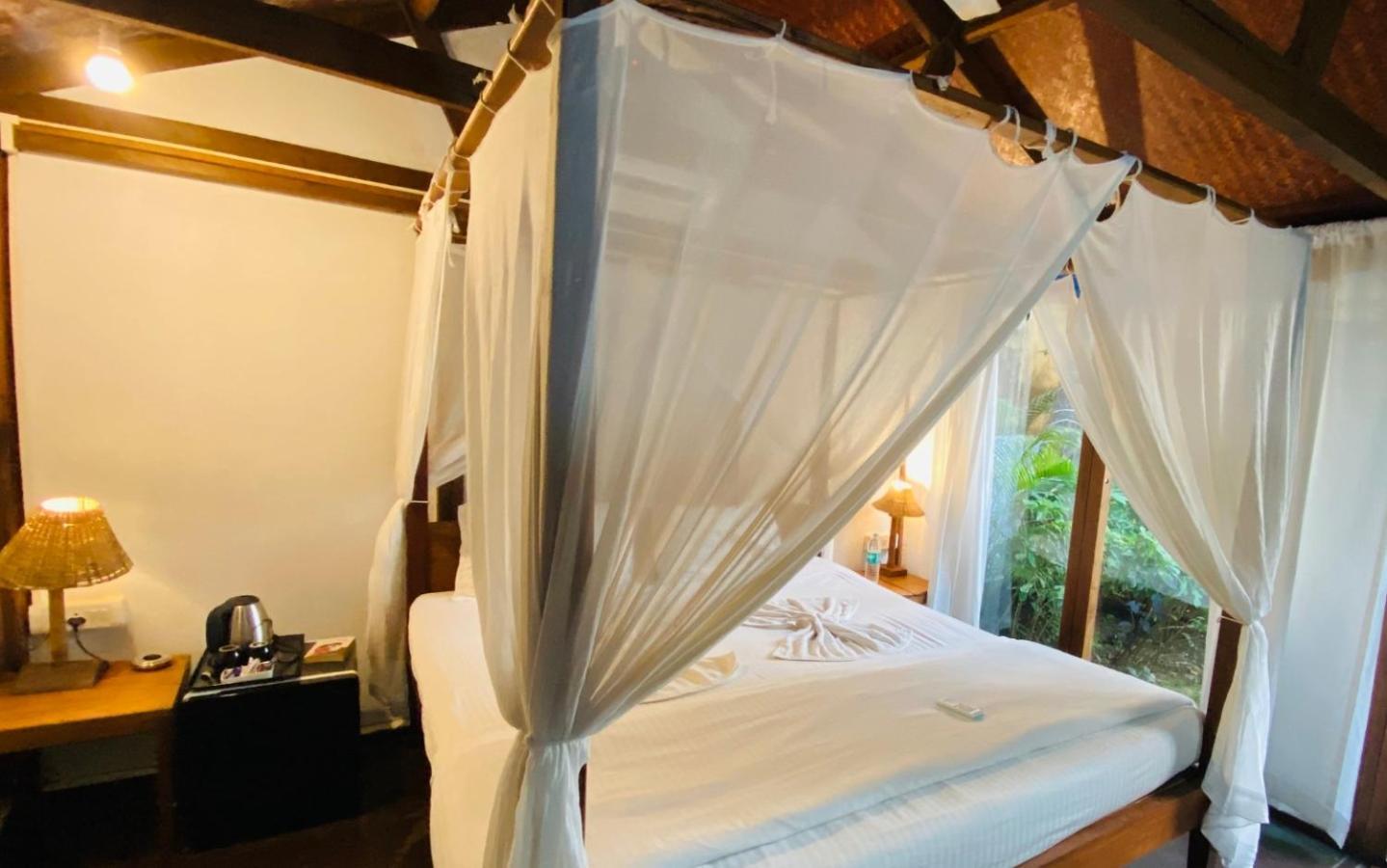 Village Susegat Beach Resort Morjim Buitenkant foto